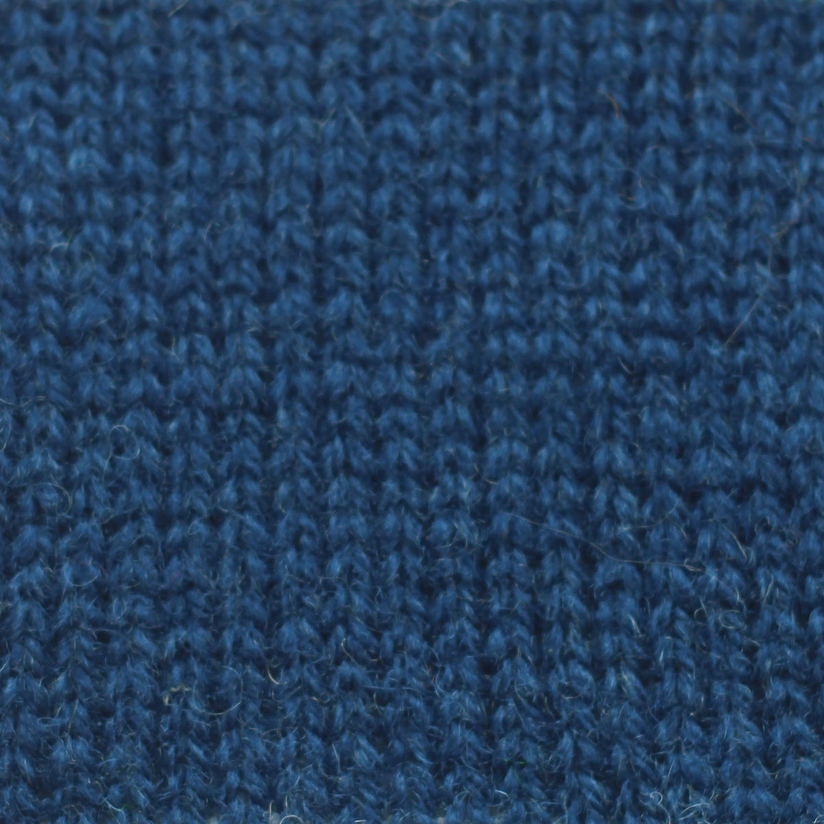 Shade 135 (Mid Navy)
