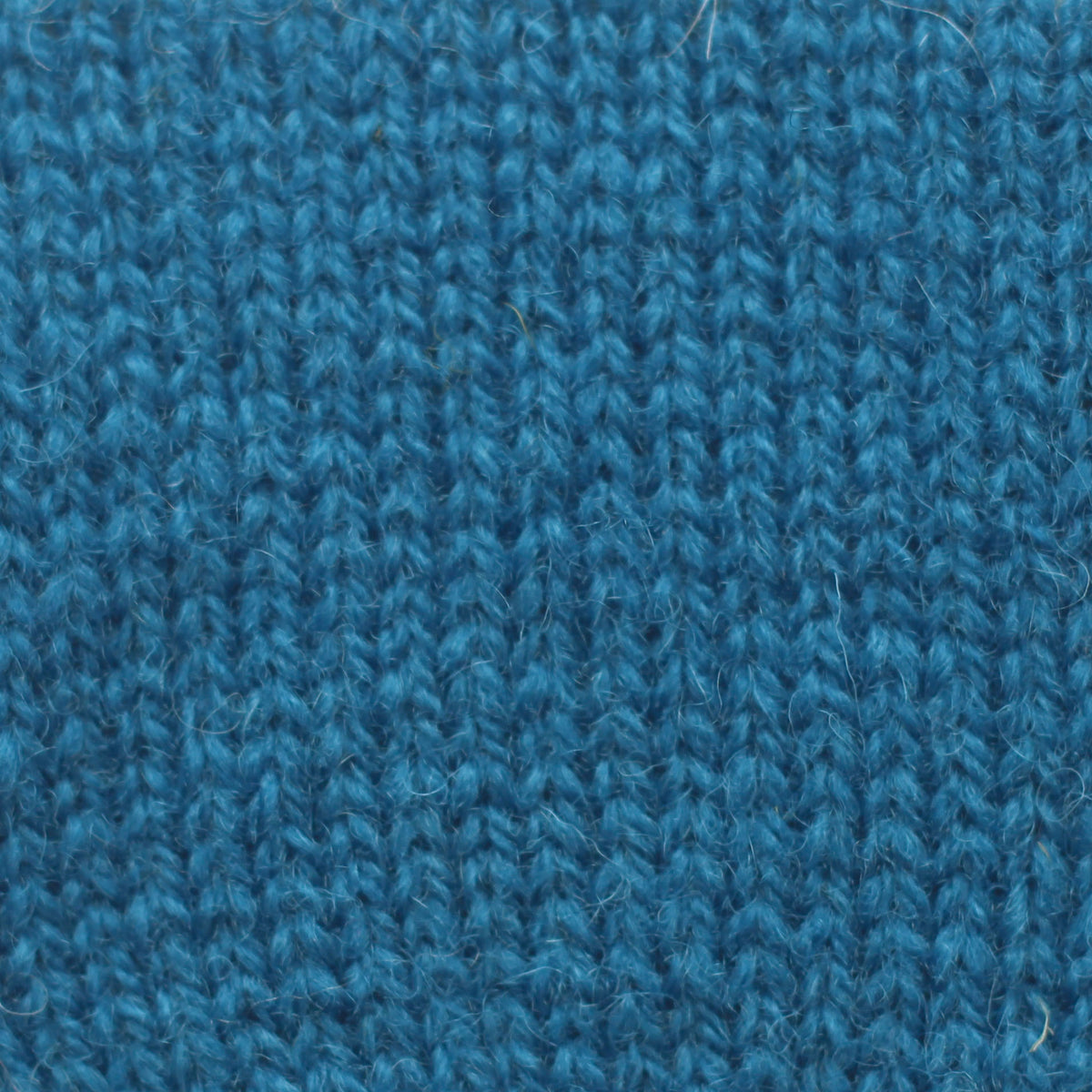 Shade 142 (Dark Azure Blue)