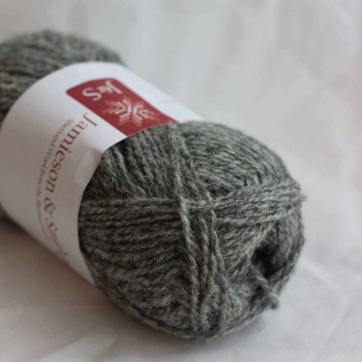 Shade 27 (Mid Grey)
