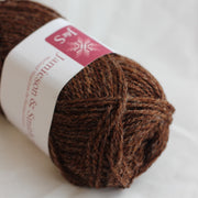 Shade 4 (Moorit)