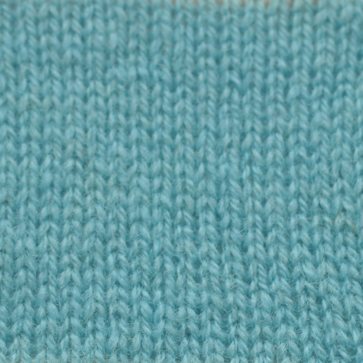Shade 75 (Light Turquoise)