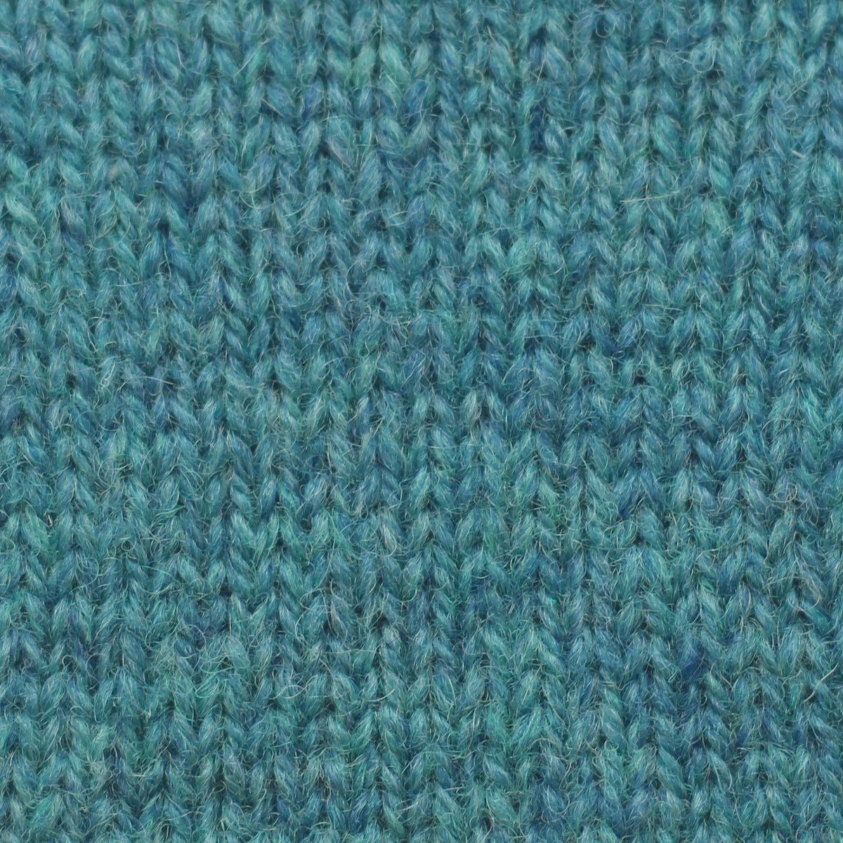 Shade FC34 (Bright Turquoise Mix)